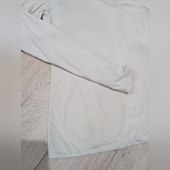 Lululemon Wundermost Ultra-Soft Nulu Crewneck Long-Sleeve Shirt Bone - Picture 5 of 9